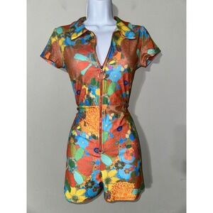 Elsie & Fred Retro Floral Print Short Sleeve Zipper Front Romper Jumpsuit Size S